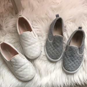 White and gray sneakers 2 pairs